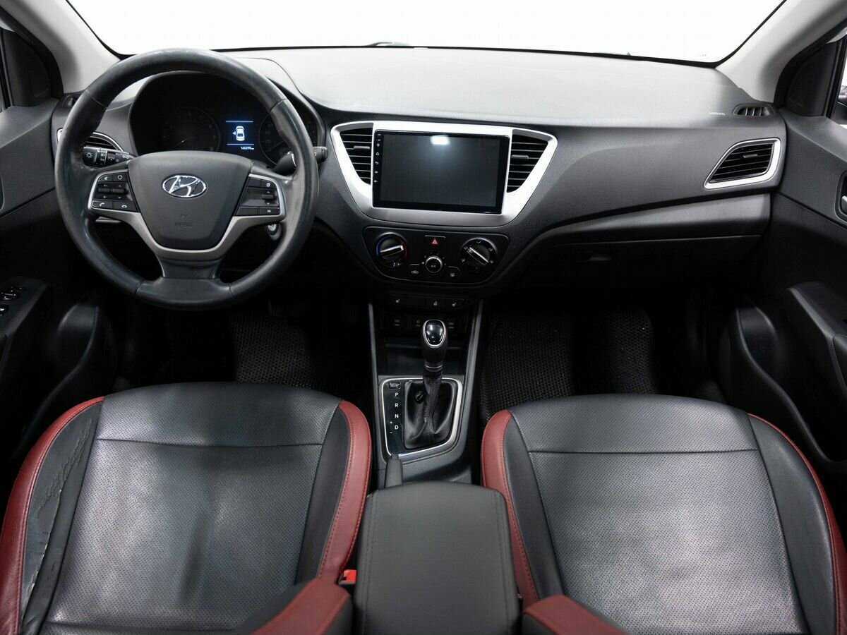 Купить Hyundai Solaris с пробегом. Фото: #14