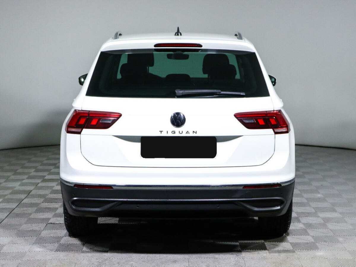 Купить Volkswagen Tiguan с пробегом. Фото: #5