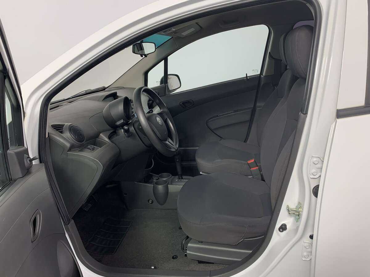 Купить Chevrolet Spark с пробегом. Фото: #13