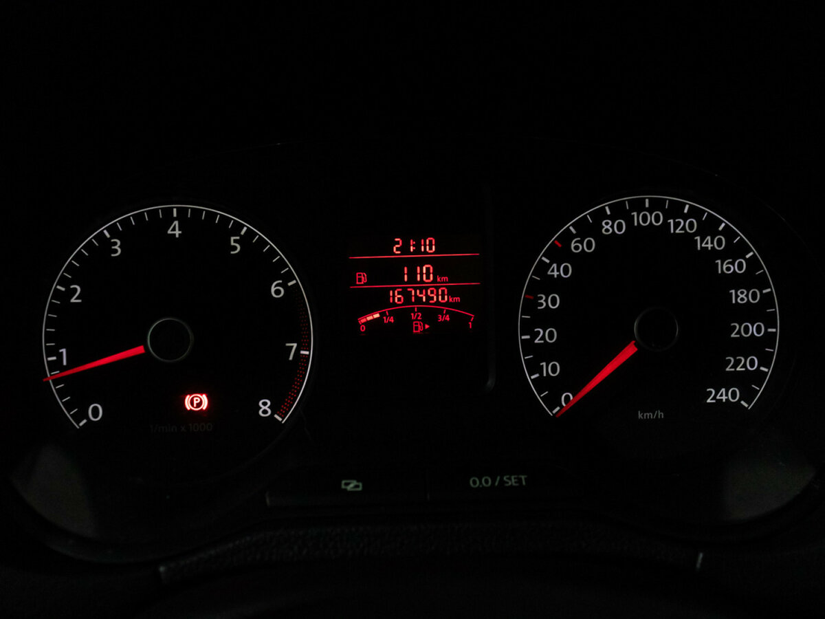 Купить Volkswagen Polo с пробегом. Фото: #11