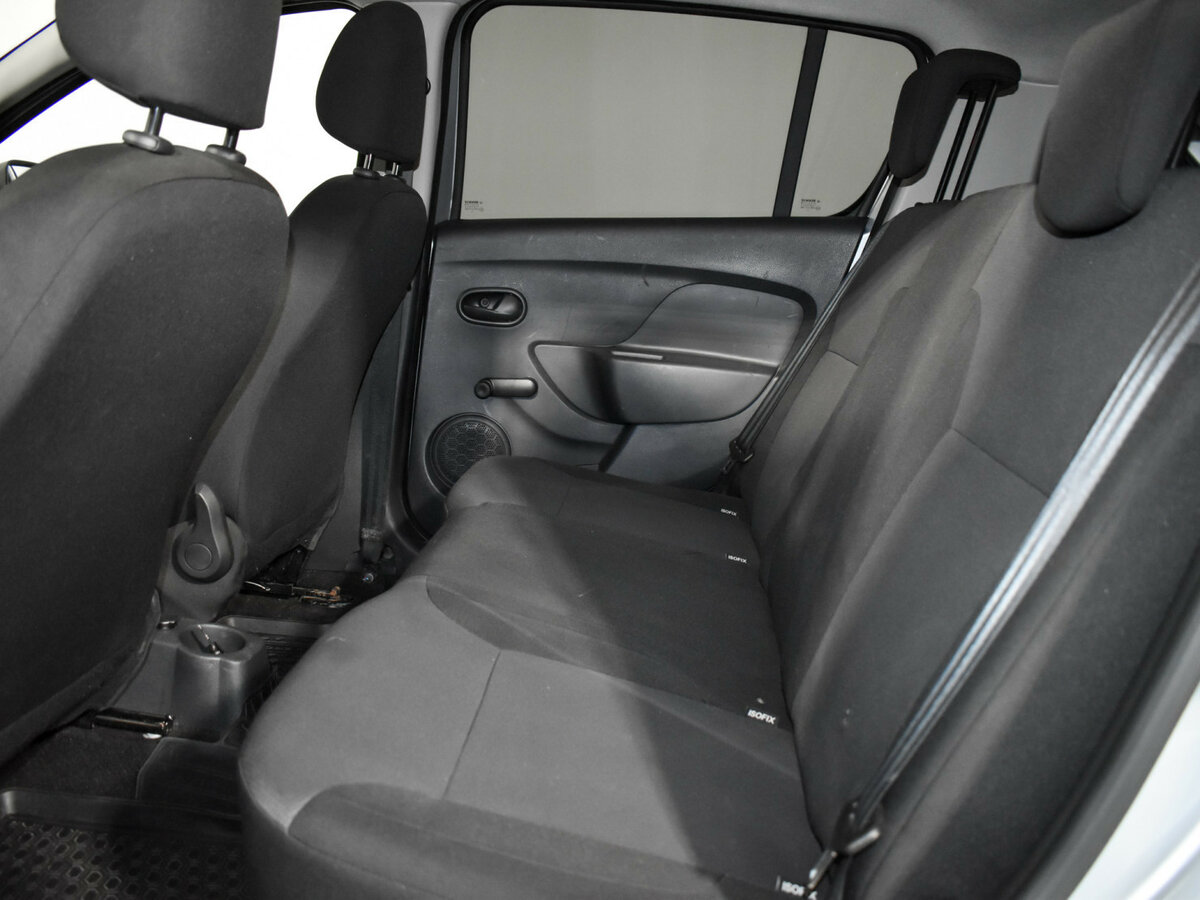 Купить Renault Sandero с пробегом. Фото: #10