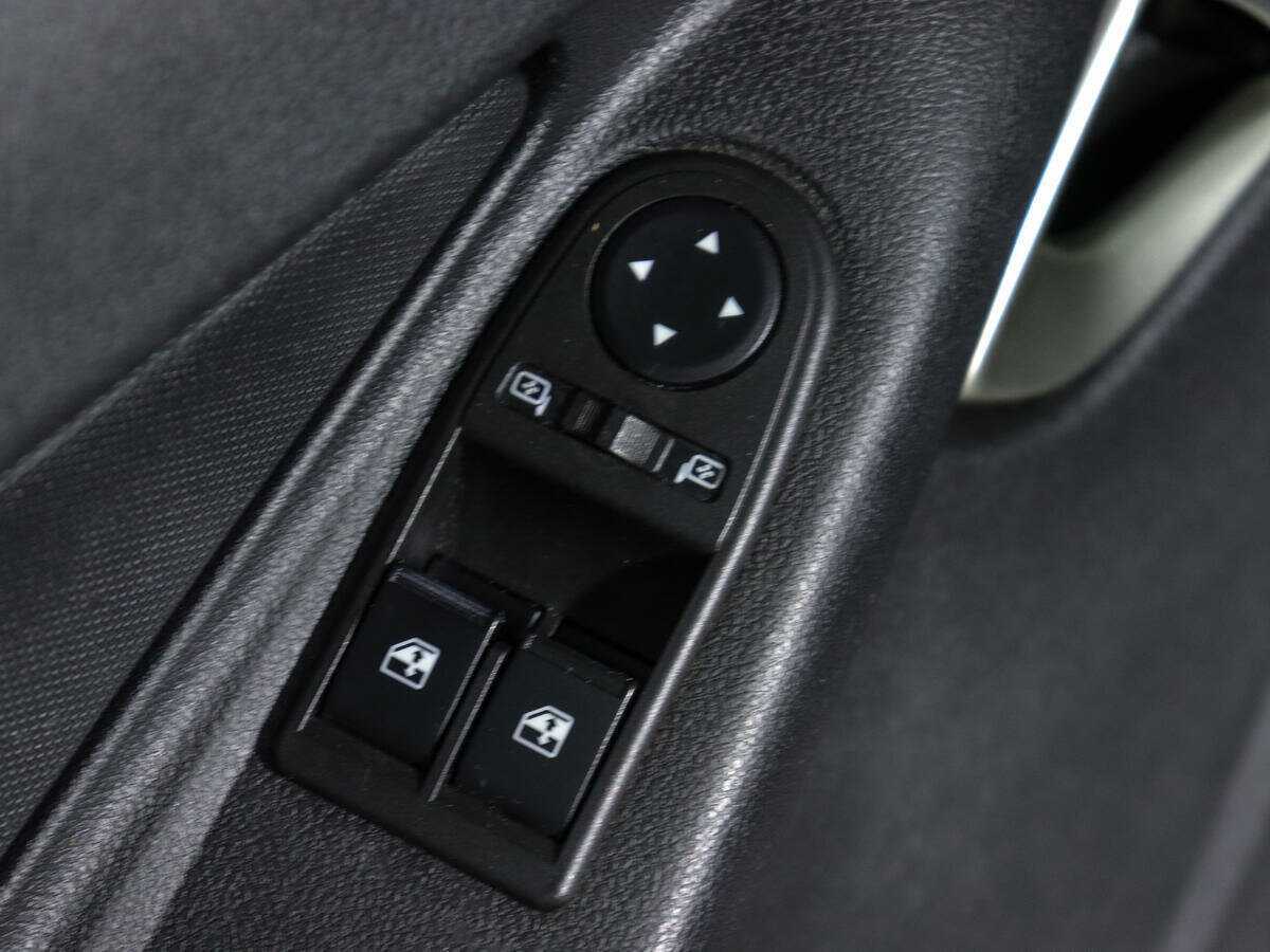 Купить Lada (ВАЗ) Granta с пробегом. Фото: #11