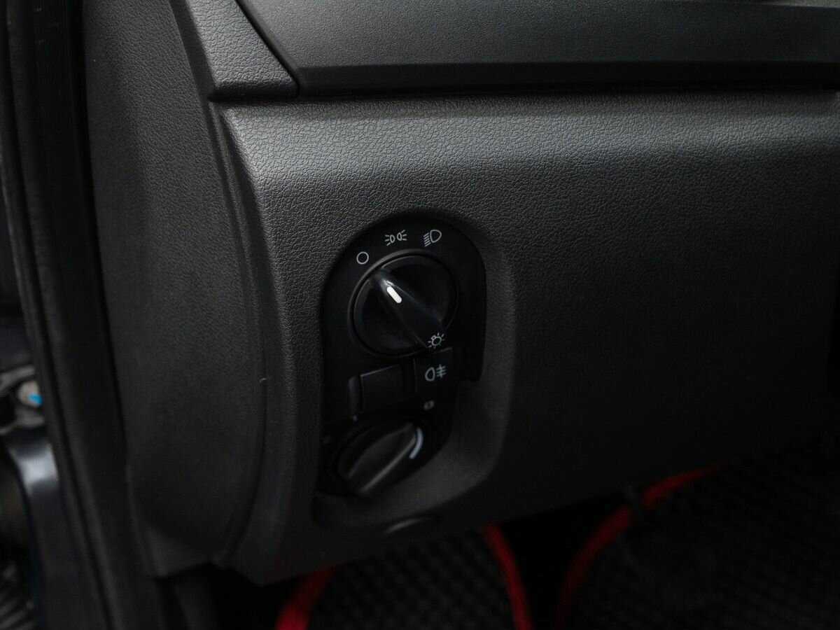 Купить Lada (ВАЗ) Granta с пробегом. Фото: #16