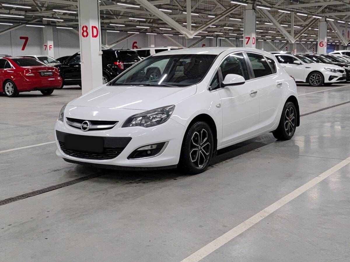 Купить Opel Astra с пробегом. Посмотреть фото