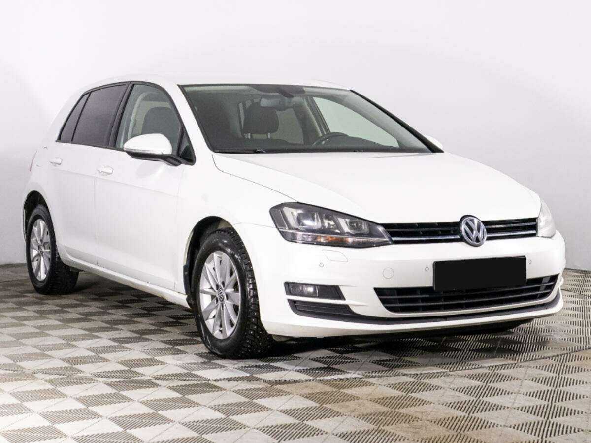 Купить Volkswagen Golf с пробегом. Фото: #2