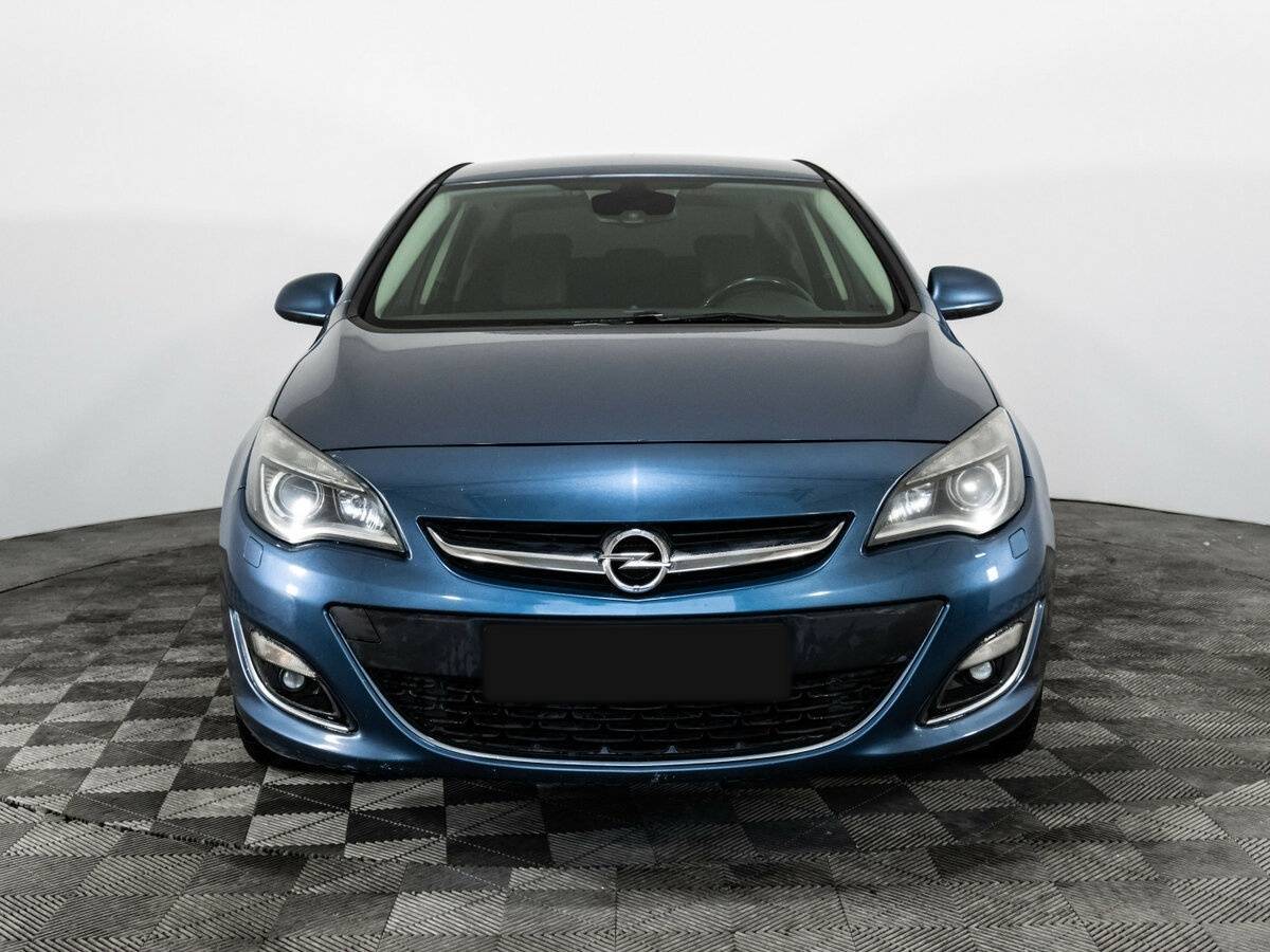 Купить Opel Astra с пробегом. Фото: #1