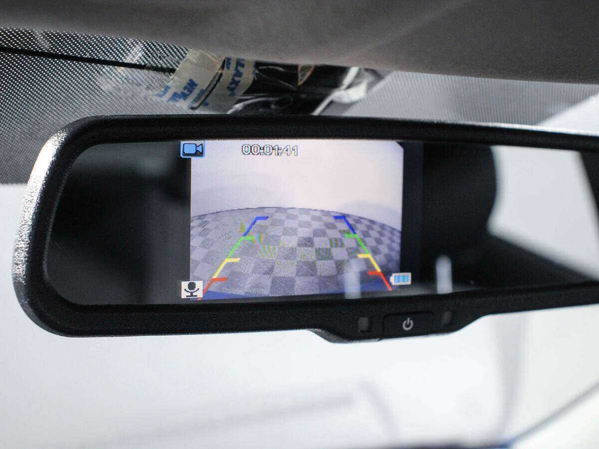 Купить Hyundai Solaris с пробегом. Фото: #15