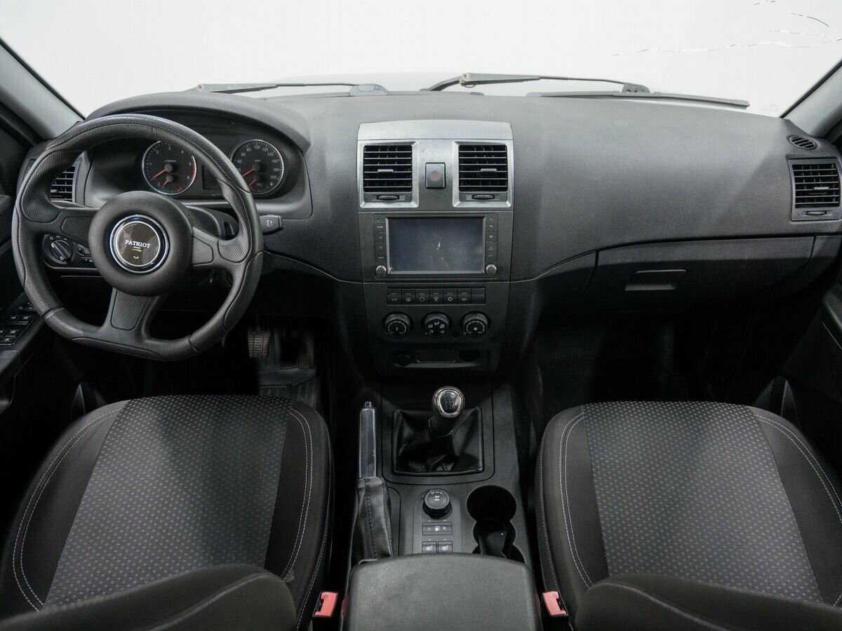 Купить УАЗ Patriot с пробегом. Фото: #10