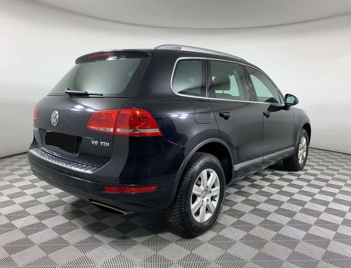 Купить Volkswagen Touareg с пробегом. Фото: #4