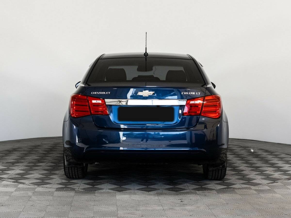 Купить Chevrolet Cruze с пробегом. Фото: #4