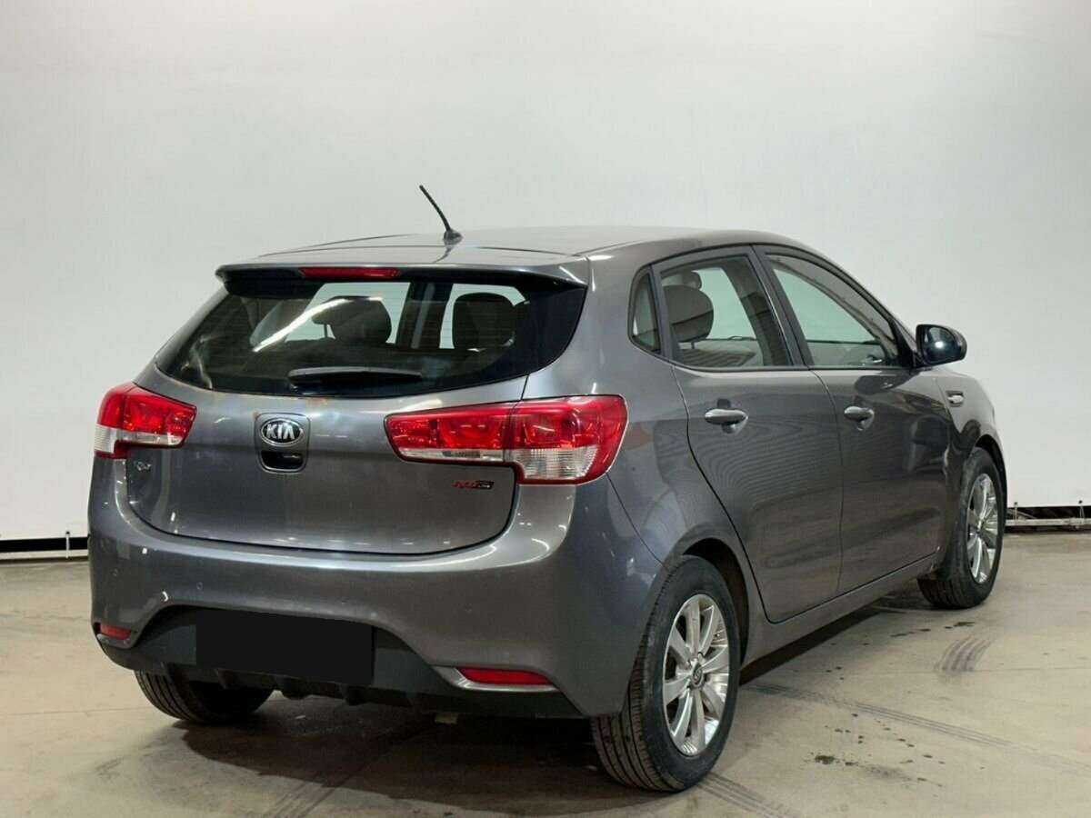 Купить Kia Rio с пробегом. Фото: #4