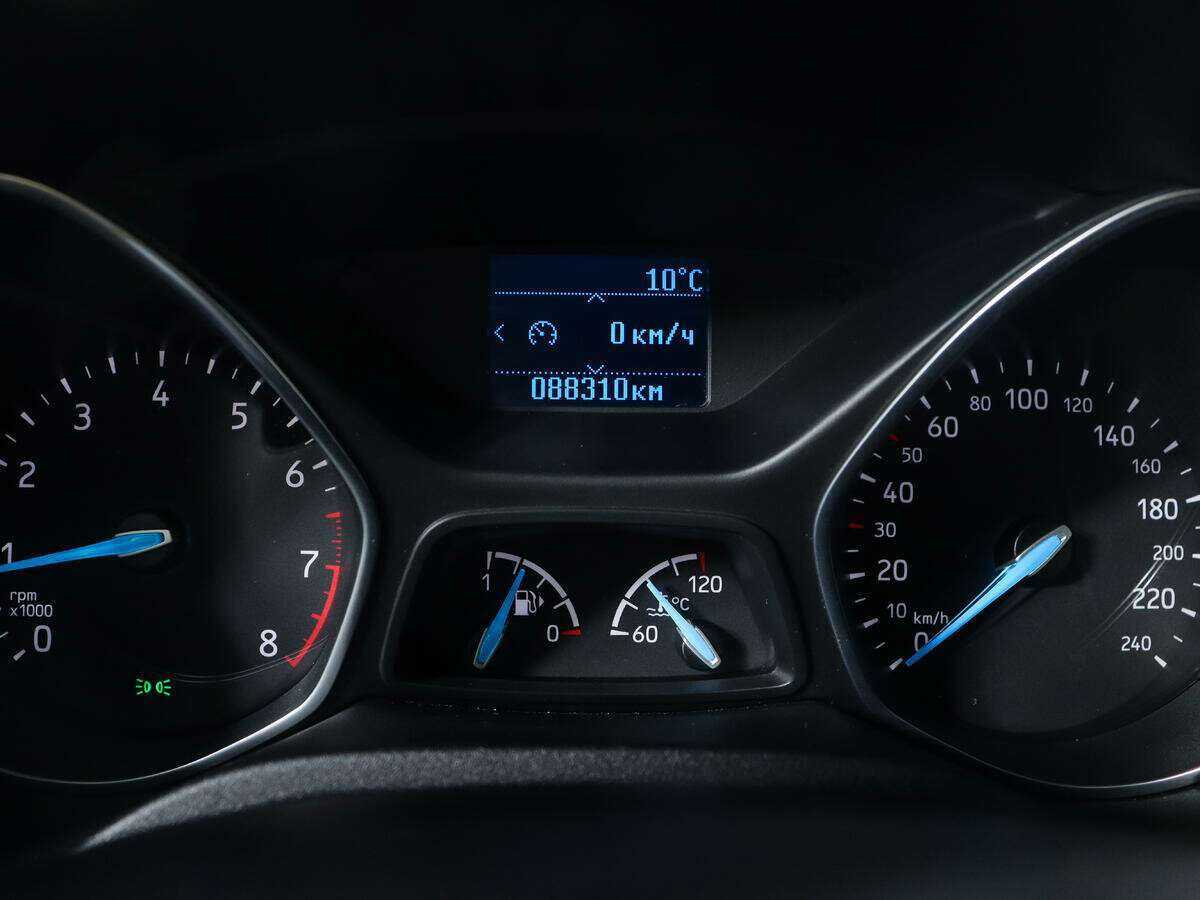 Купить Ford Focus с пробегом. Фото: #9