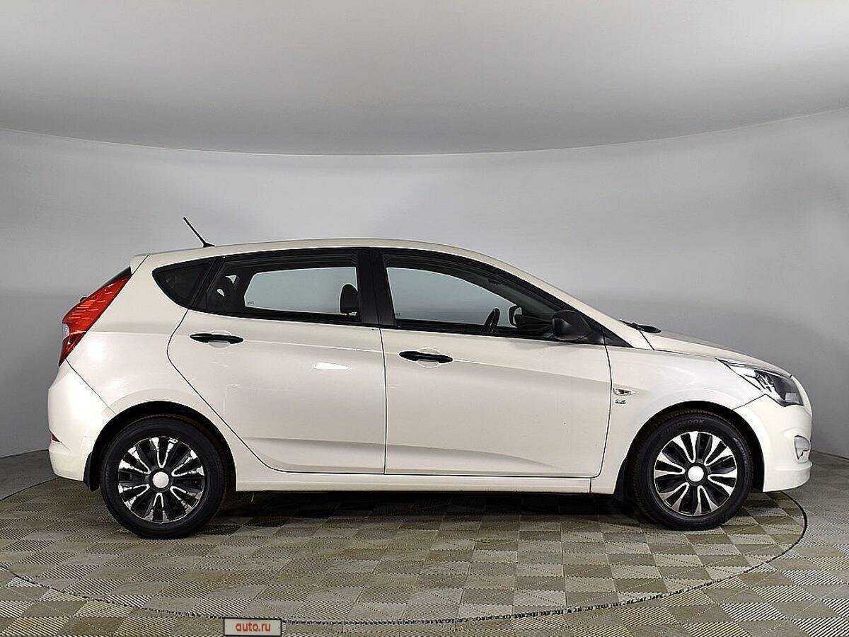 Купить Hyundai Solaris с пробегом. Фото: #4