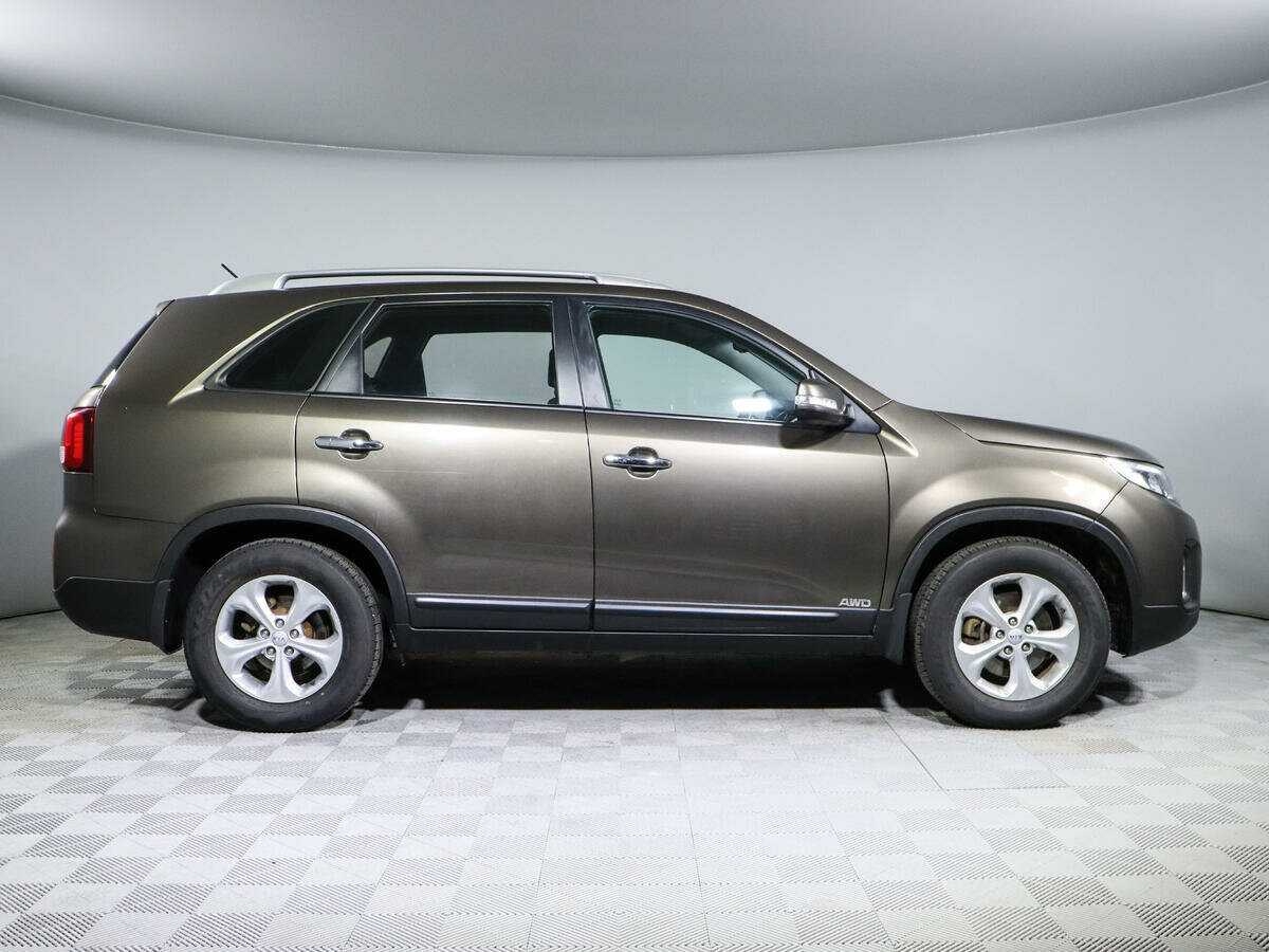 Купить Kia Sorento с пробегом. Фото: #3