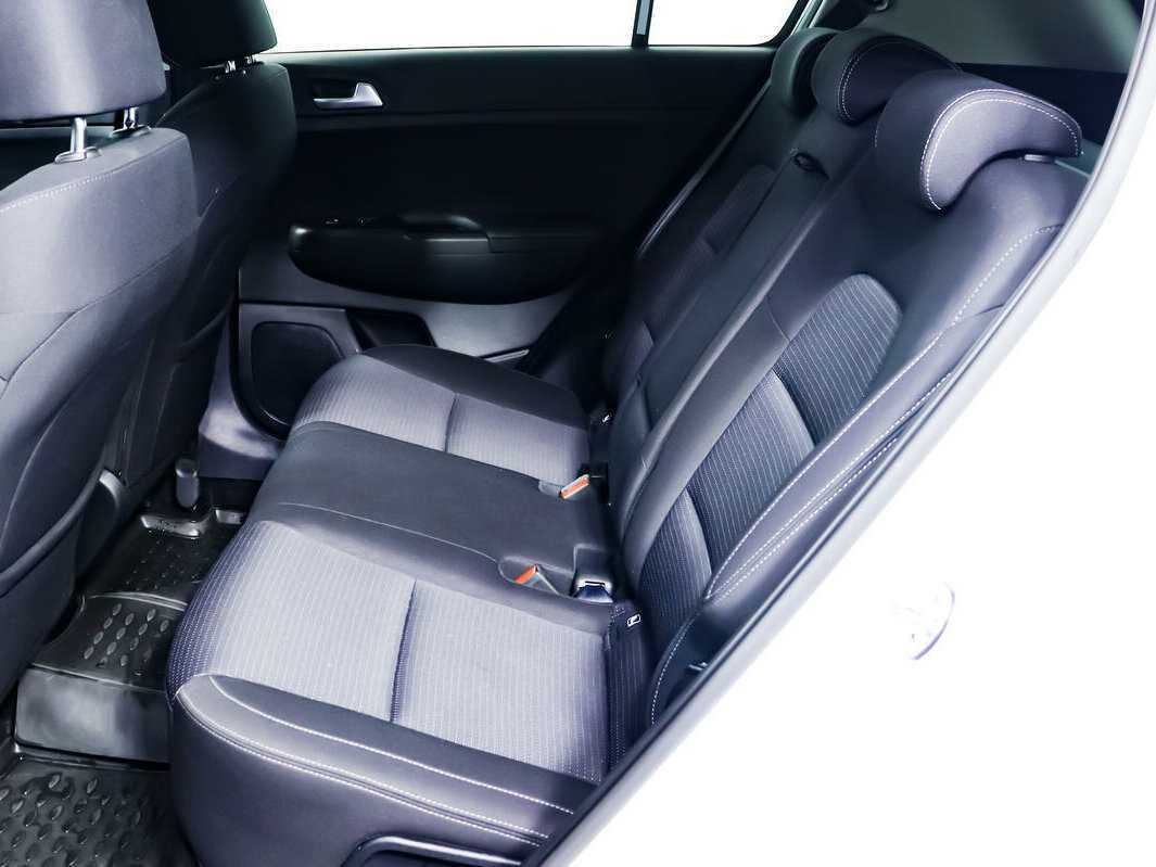 Купить Kia Sportage с пробегом. Фото: #11