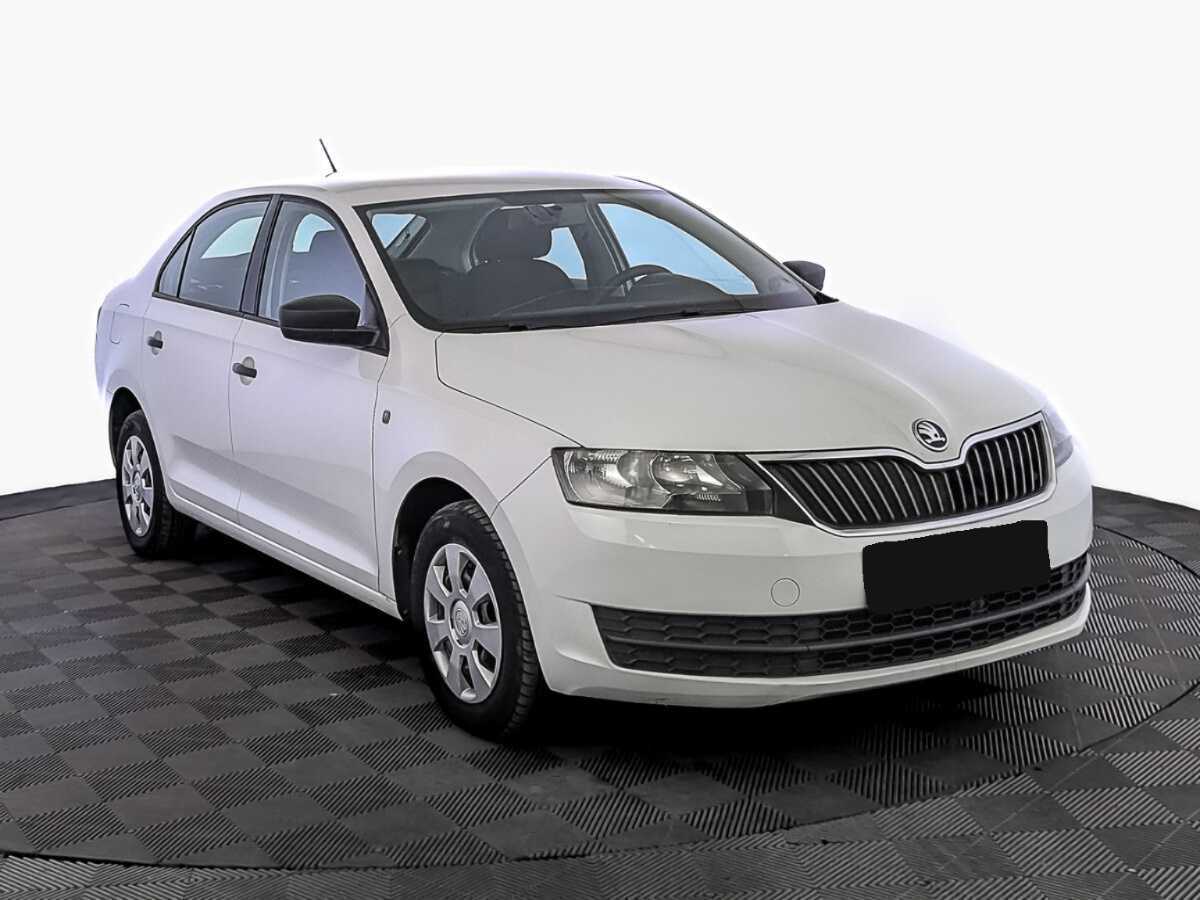 Купить Skoda Rapid с пробегом. Фото: #2