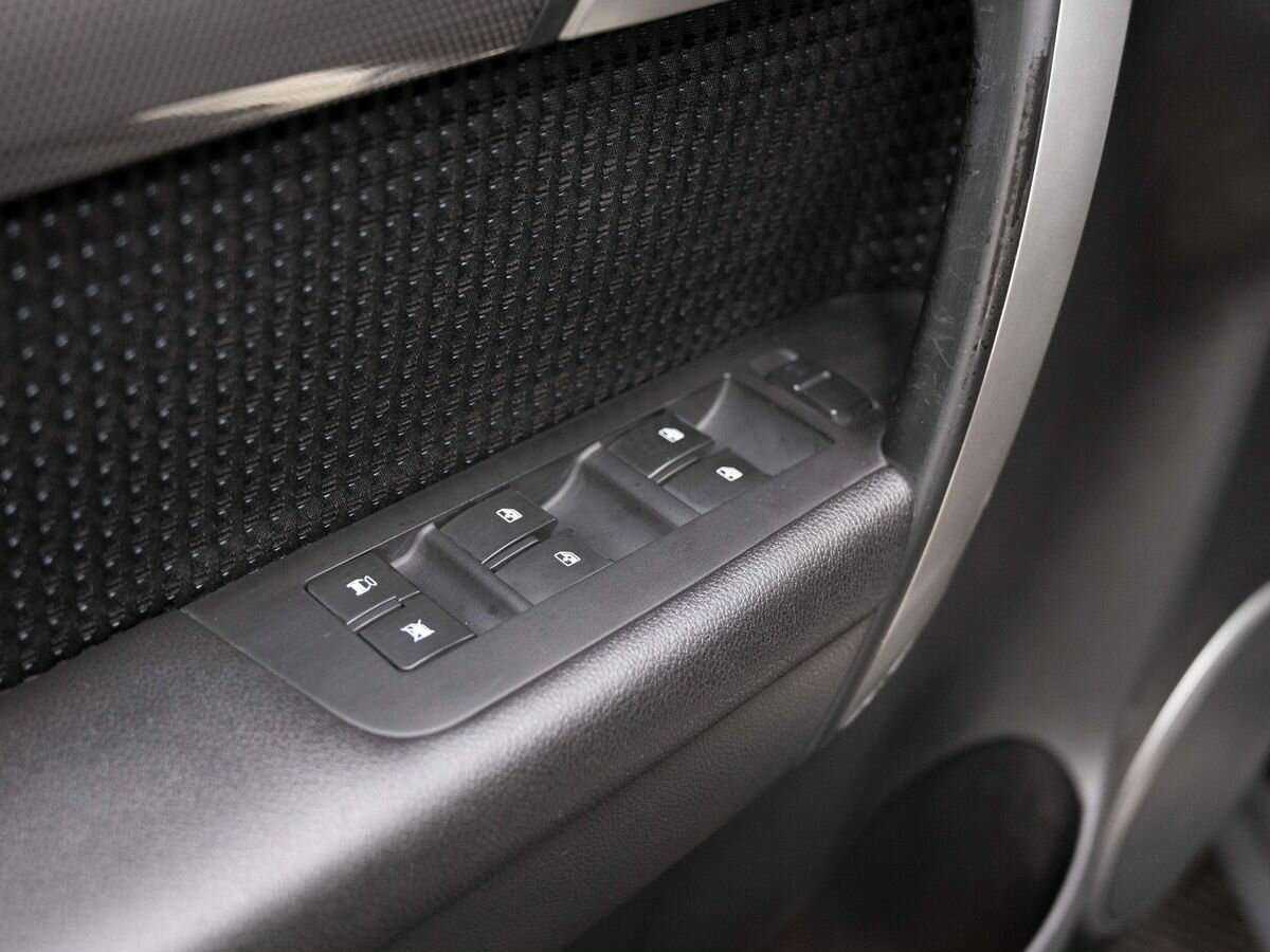 Купить Chevrolet Captiva с пробегом. Фото: #14