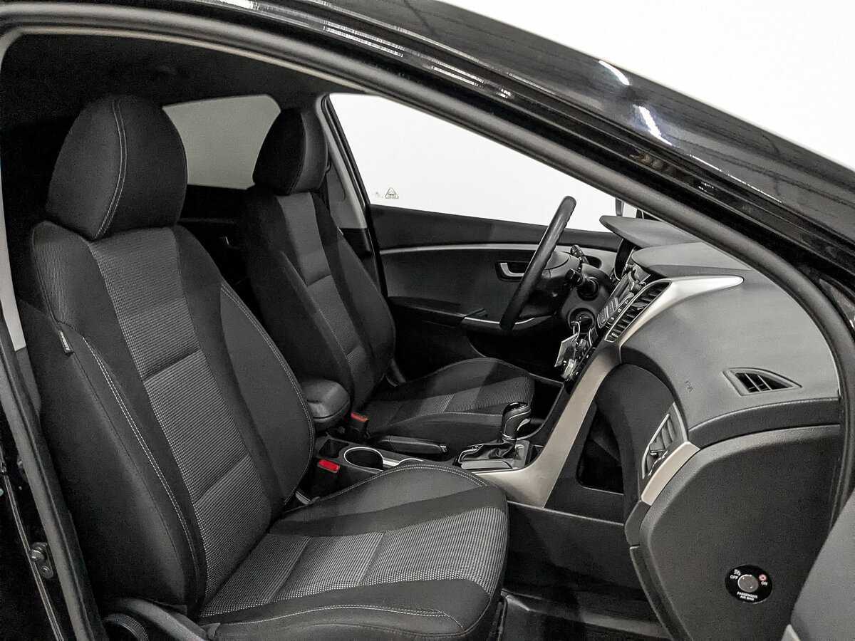 Купить Hyundai i30 с пробегом. Фото: #23