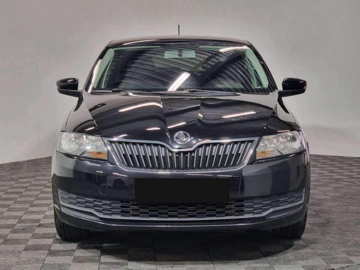 Купить Skoda Rapid с пробегом. Фото: #1