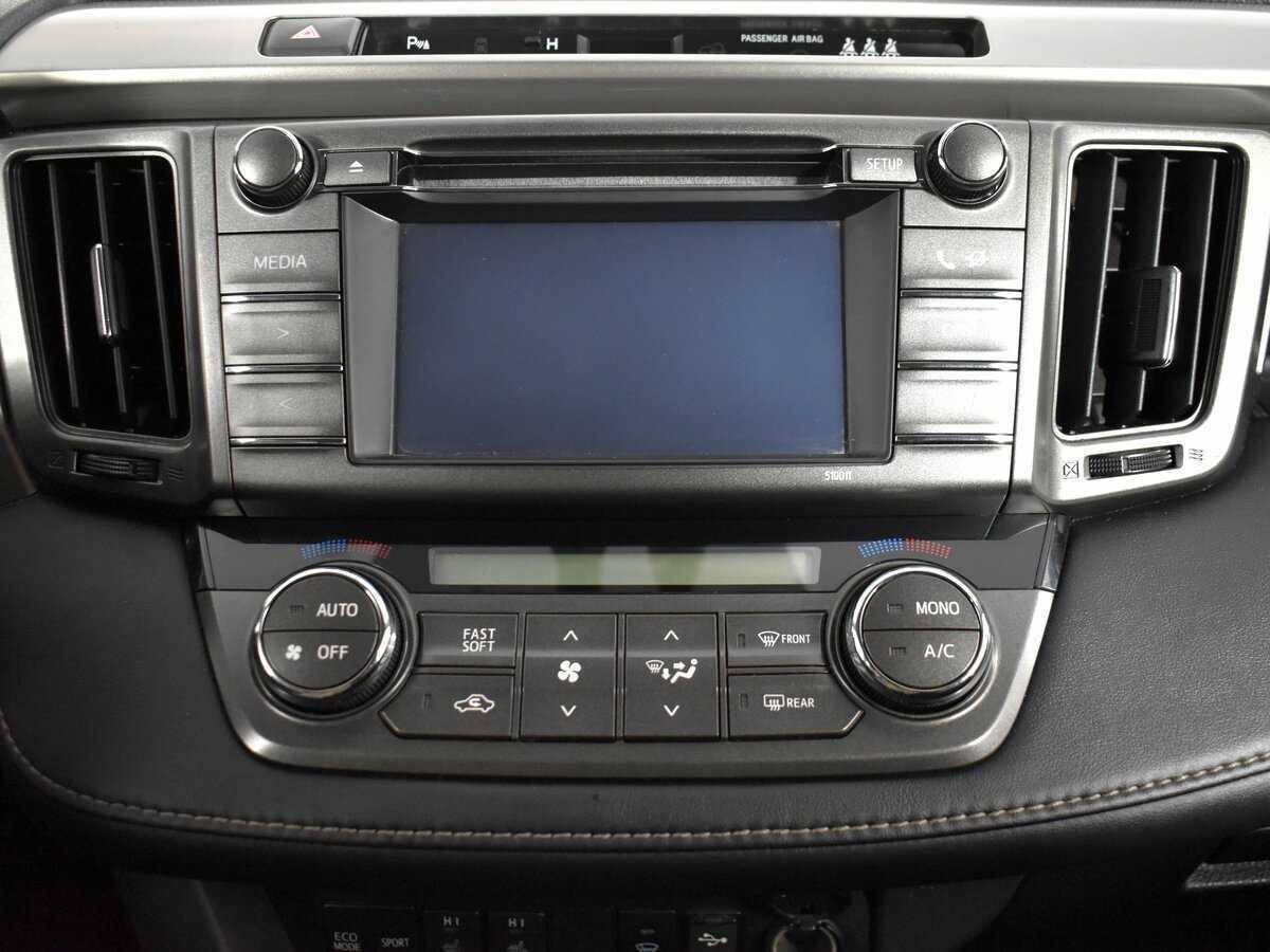 Купить Toyota RAV4 с пробегом. Фото: #12