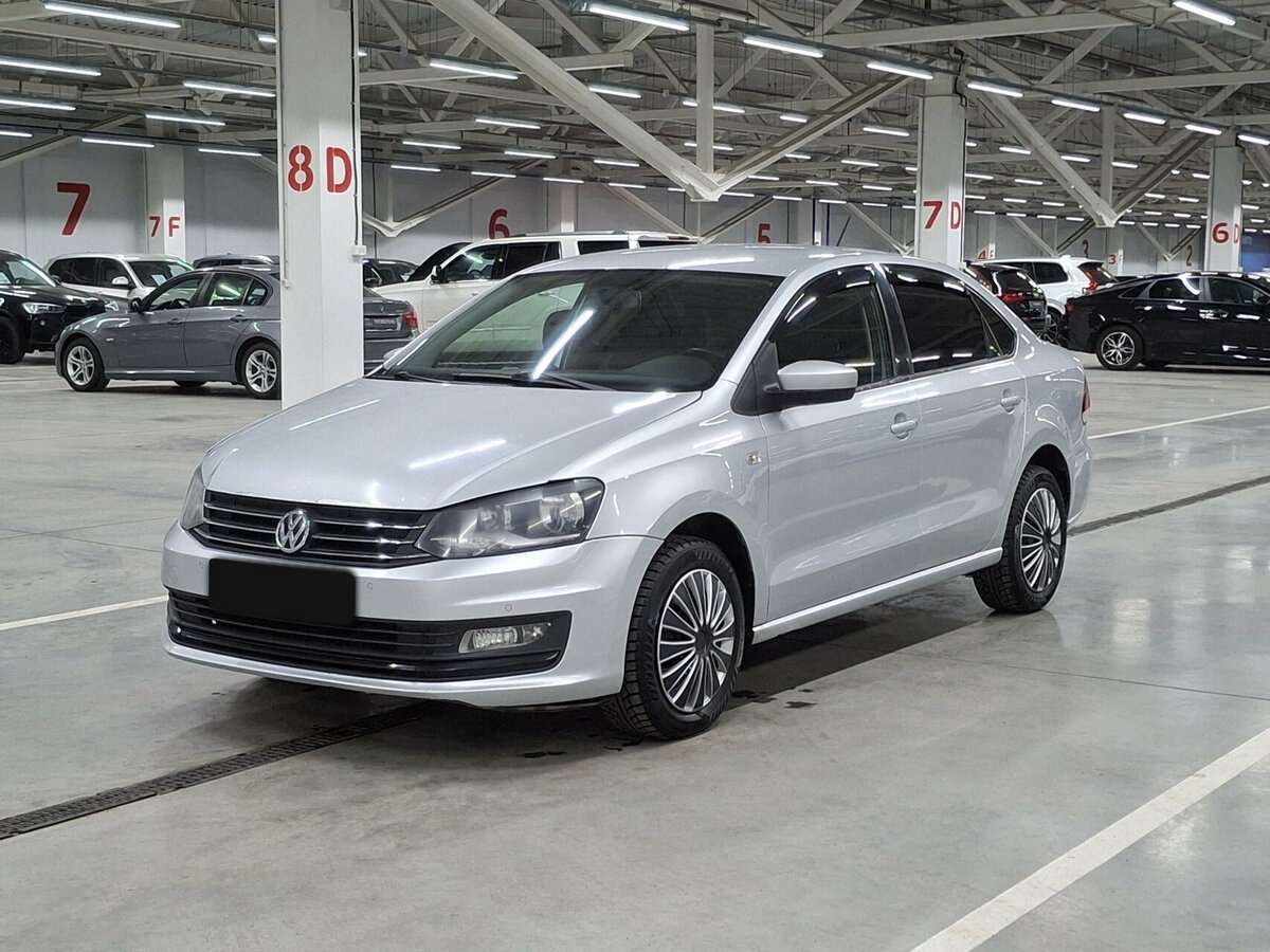 Купить Volkswagen Polo с пробегом. Посмотреть фото