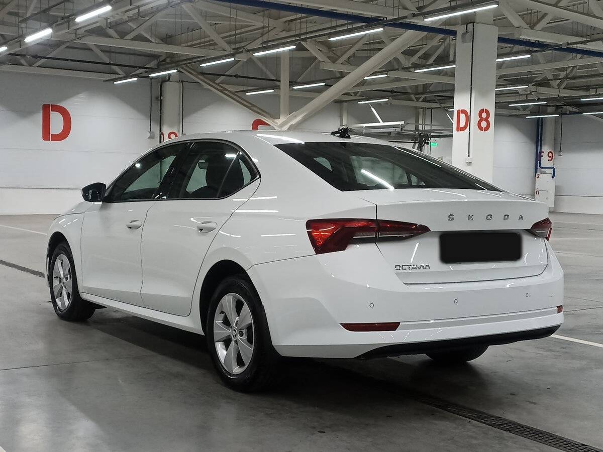 Купить Skoda Octavia с пробегом. Фото: #6