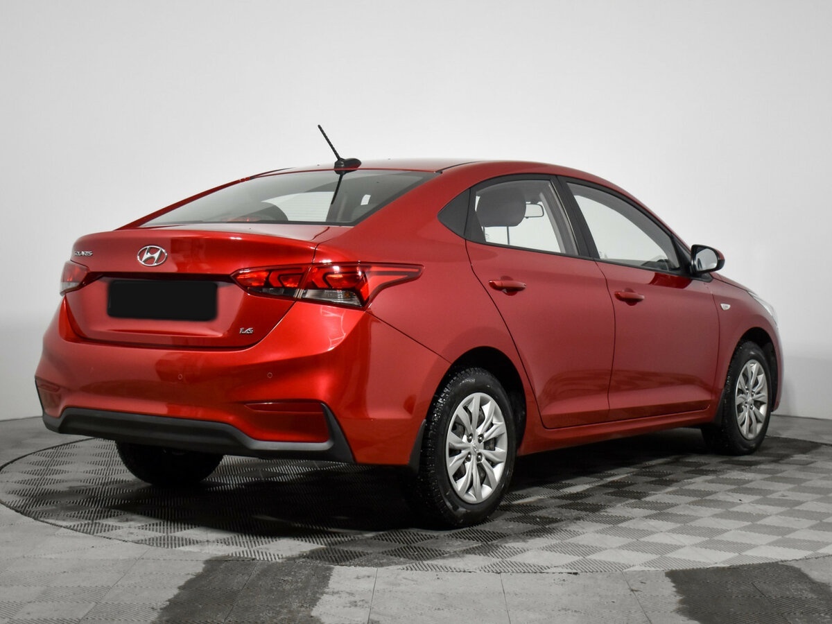 Купить Hyundai Solaris с пробегом. Фото: #4