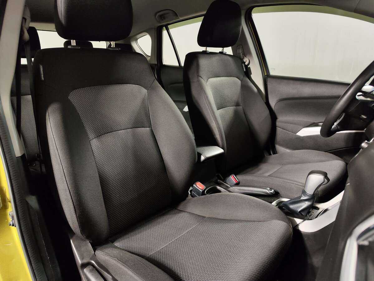 Купить Suzuki SX4 с пробегом. Фото: #10