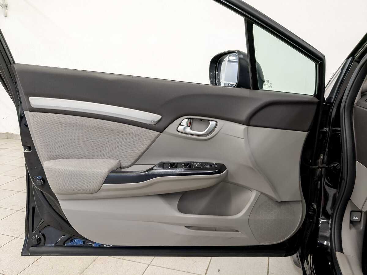 Купить Honda Civic с пробегом. Фото: #16