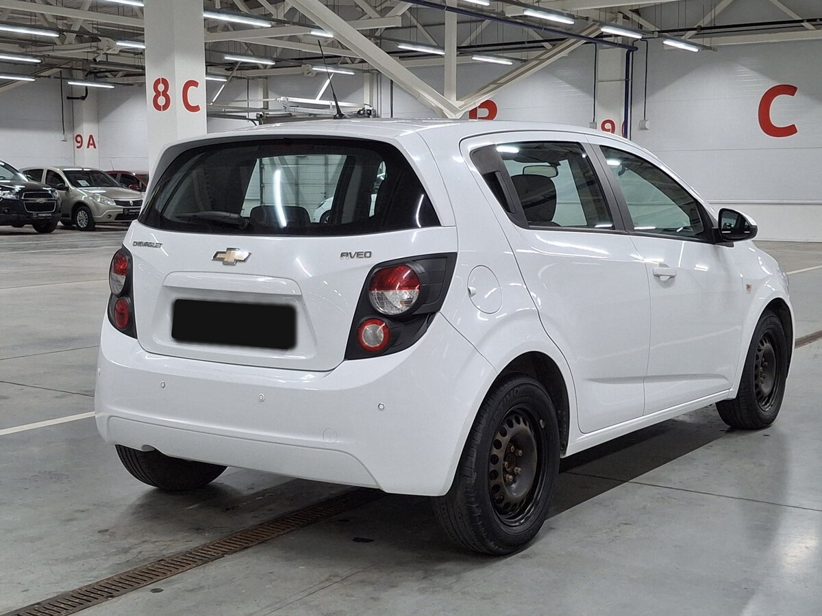 Купить Chevrolet Aveo с пробегом. Фото: #4