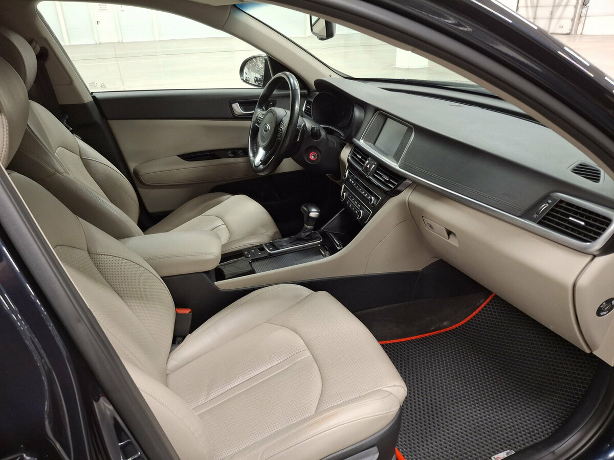 Купить Kia Optima с пробегом. Фото: #10