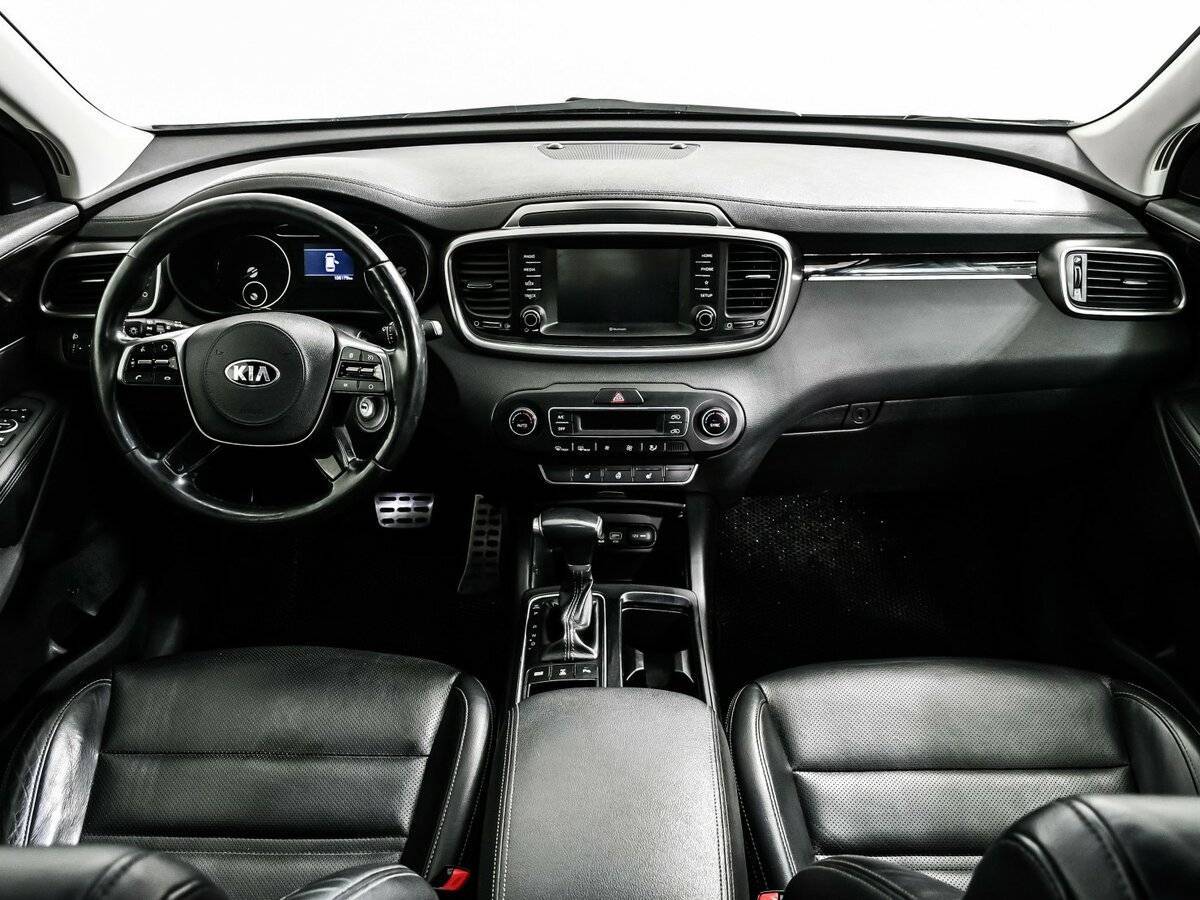 Купить Kia Sorento с пробегом. Фото: #10