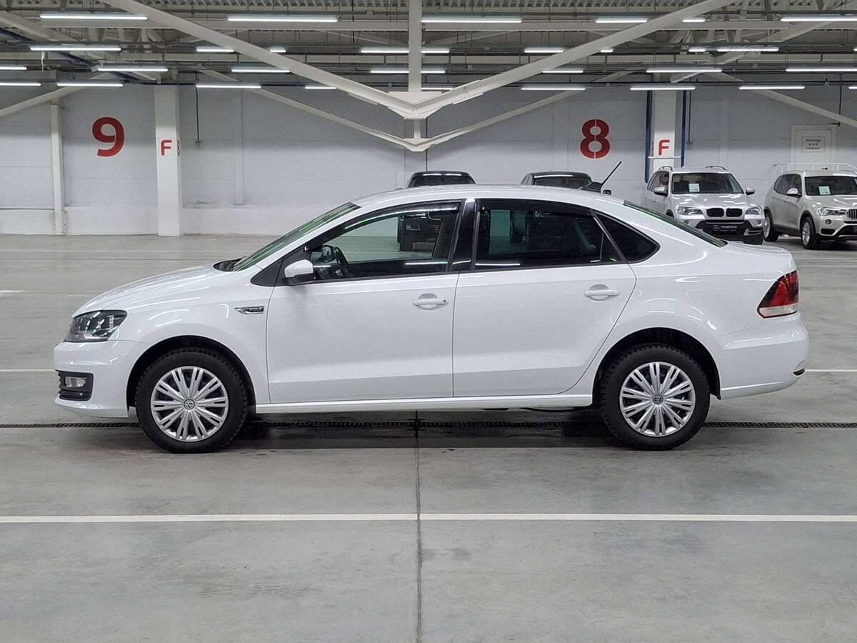 Купить Volkswagen Polo с пробегом. Фото: #7
