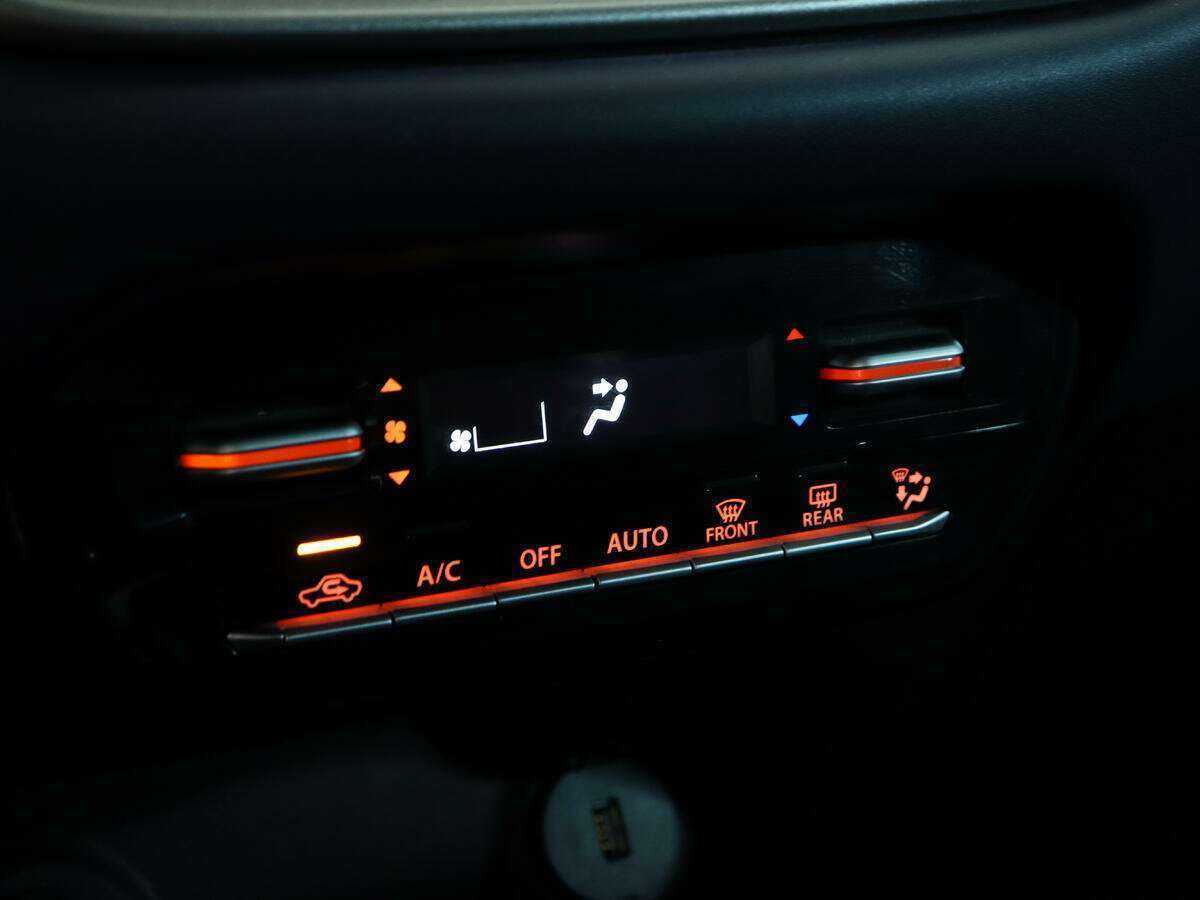 Купить Suzuki Baleno с пробегом. Фото: #19