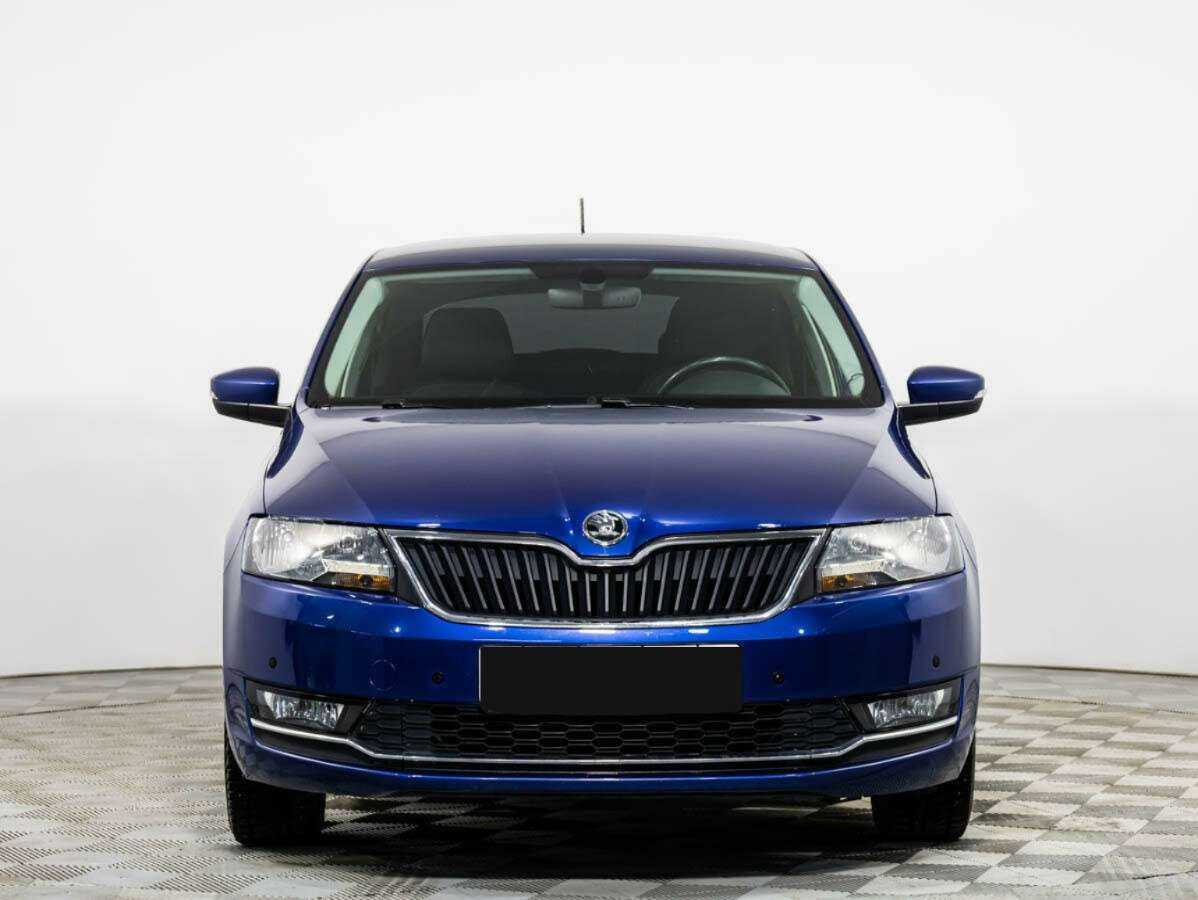 Купить Skoda Rapid с пробегом. Посмотреть фото