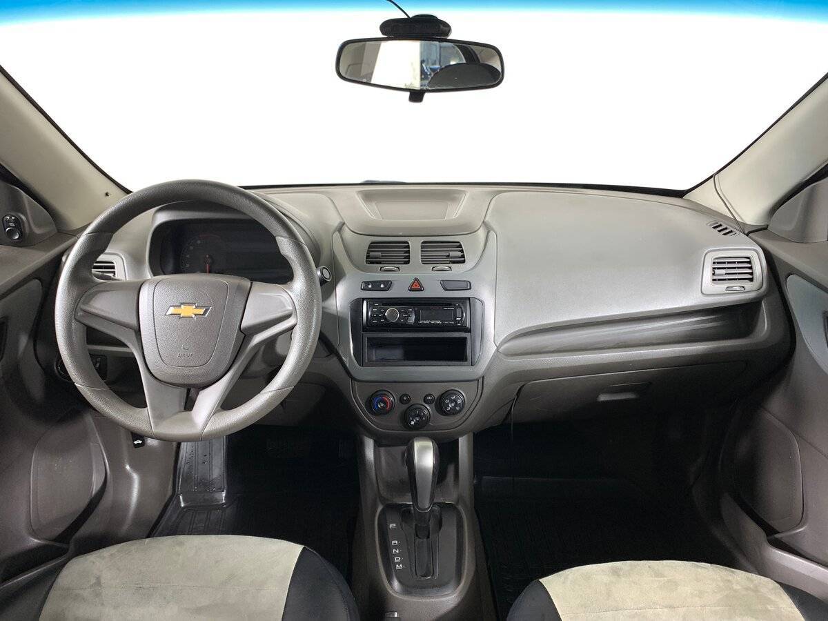 Купить Chevrolet Cobalt с пробегом. Фото: #11