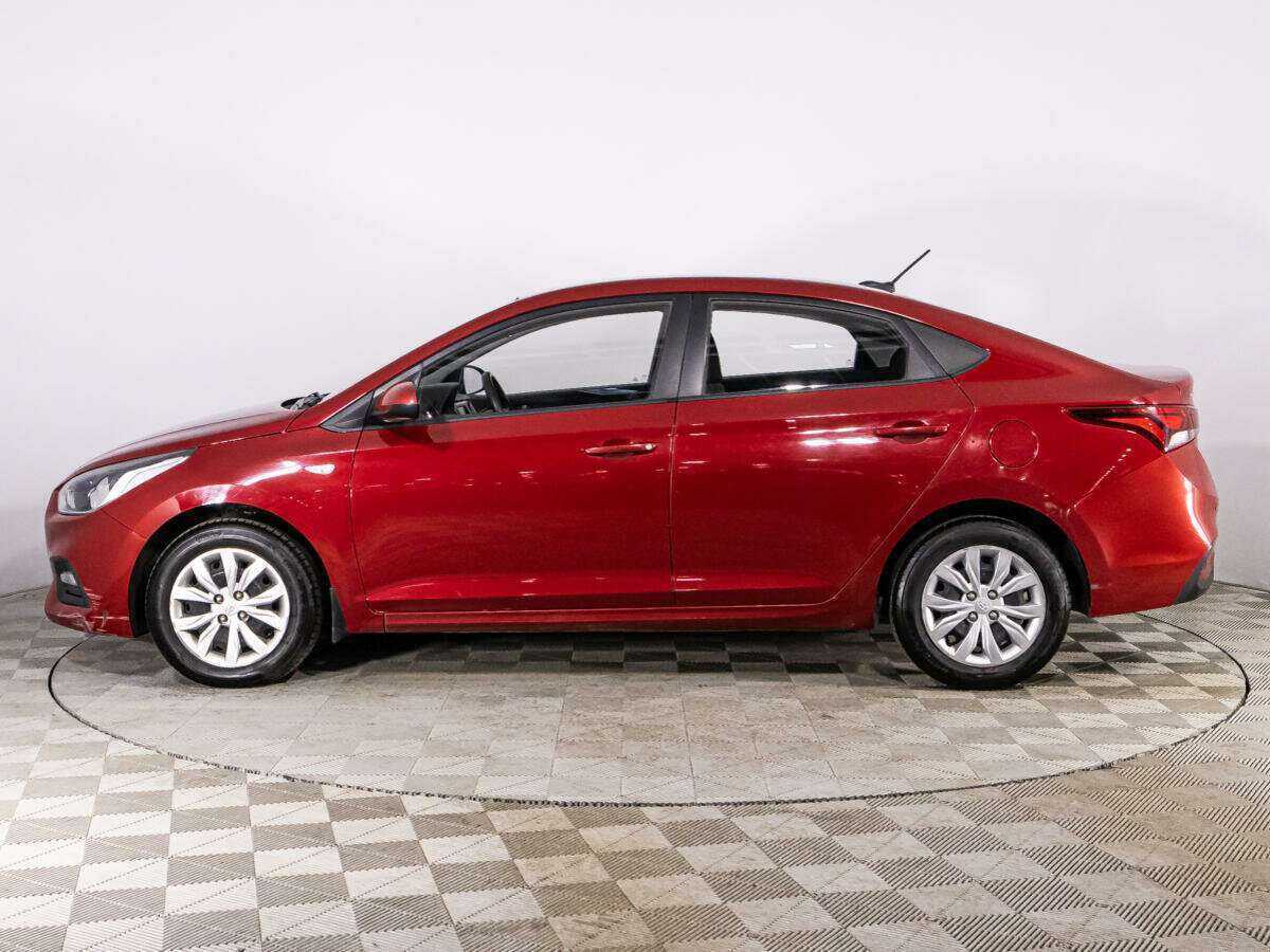 Купить Hyundai Solaris с пробегом. Фото: #7