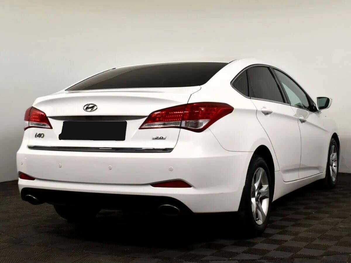 Купить Hyundai i40 с пробегом. Фото: #2