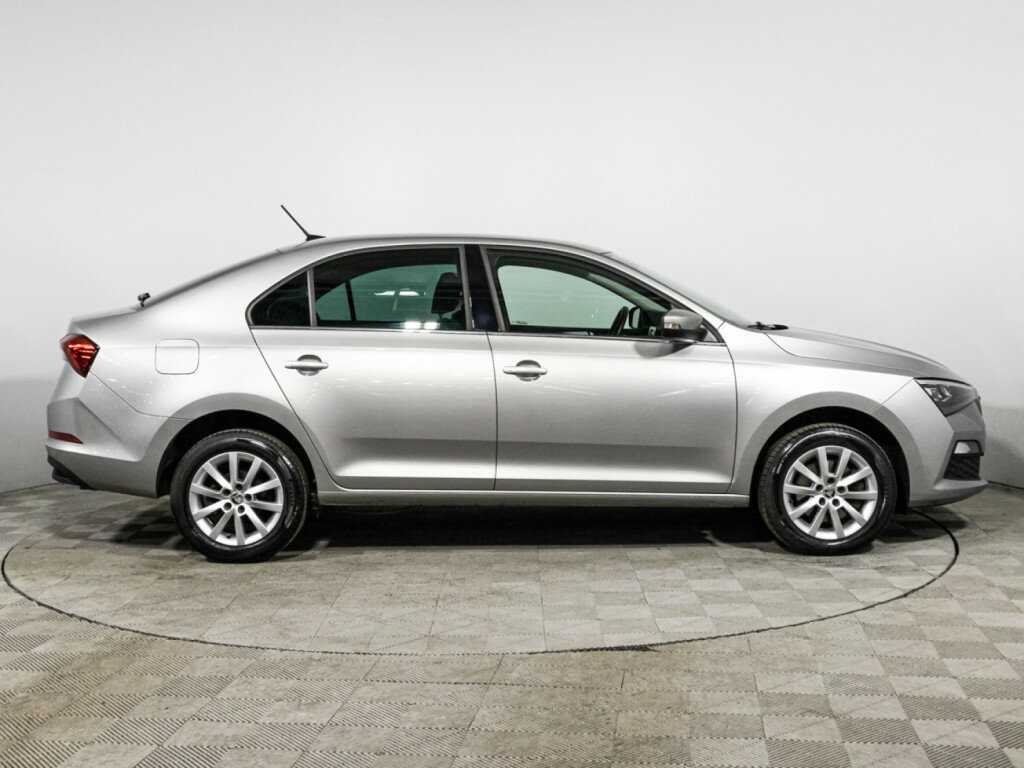 Купить Skoda Rapid с пробегом. Фото: #3