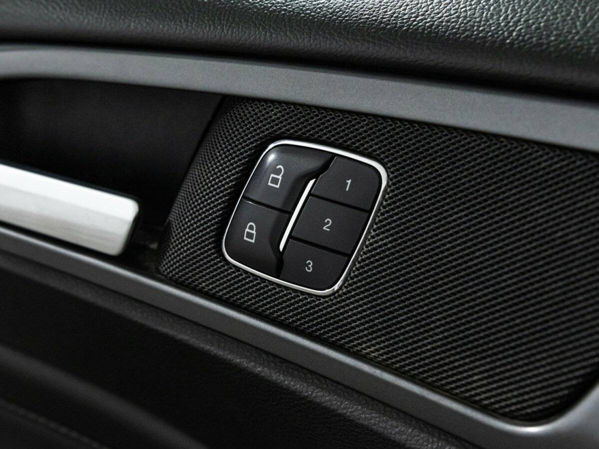 Купить Ford Mondeo с пробегом. Фото: #15