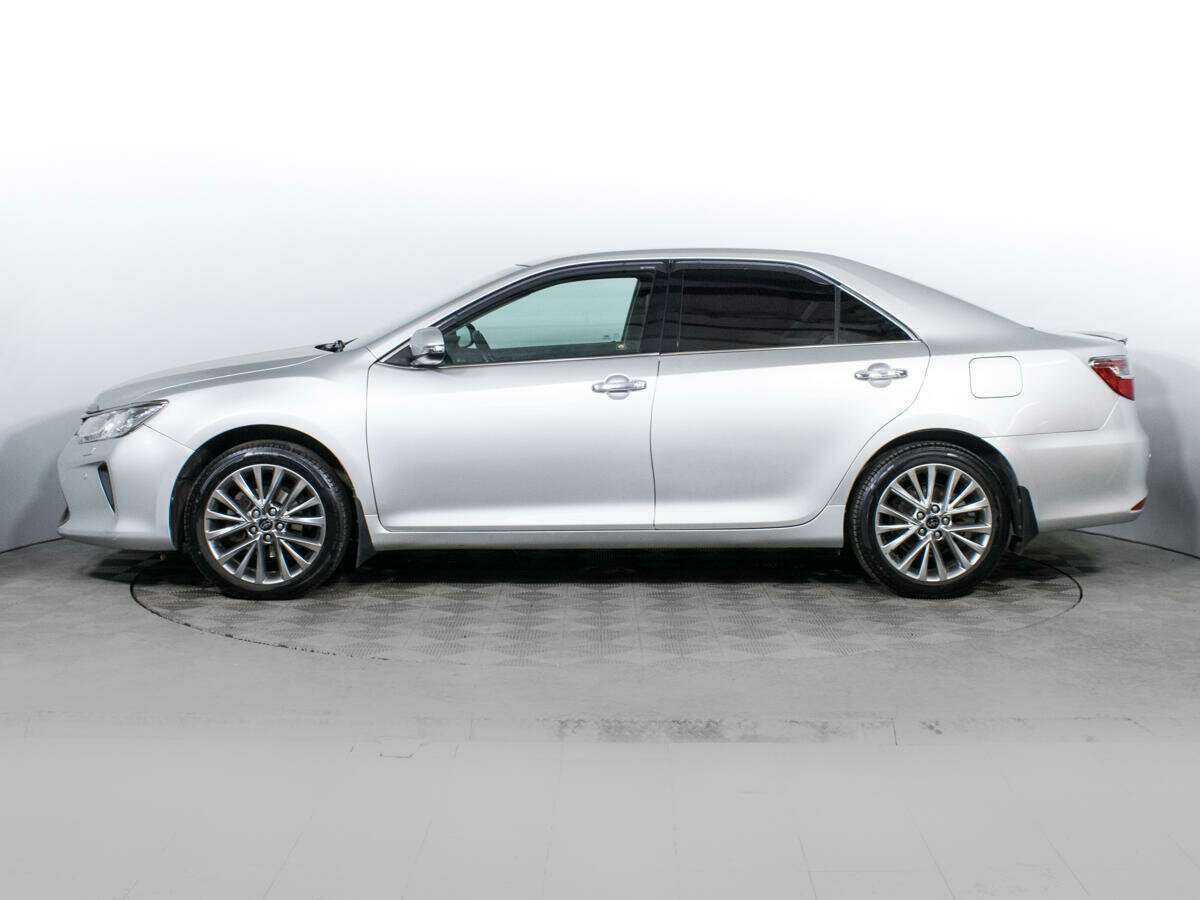 Купить Toyota Camry с пробегом. Фото: #7