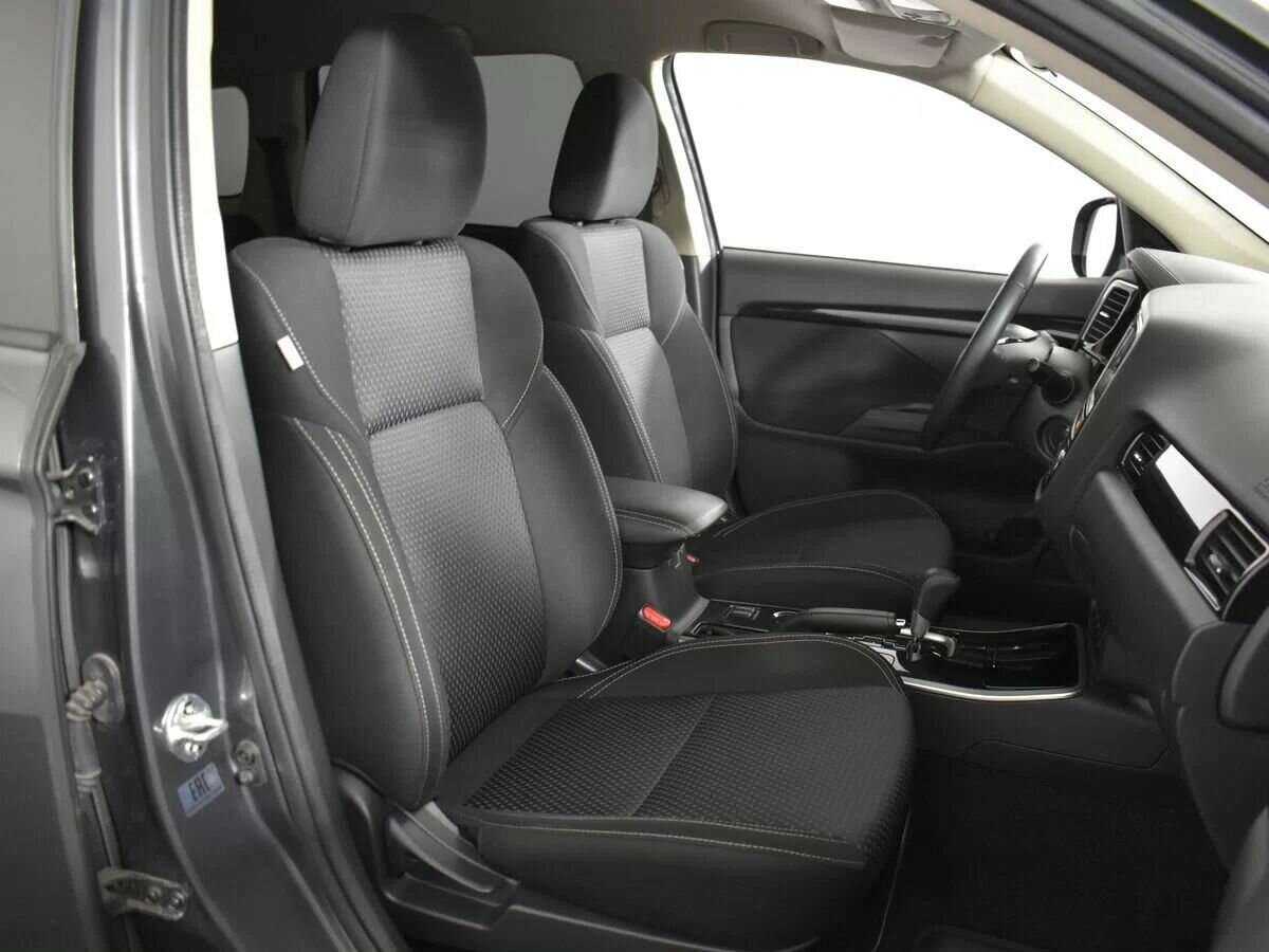 Купить Mitsubishi Outlander с пробегом. Фото: #5