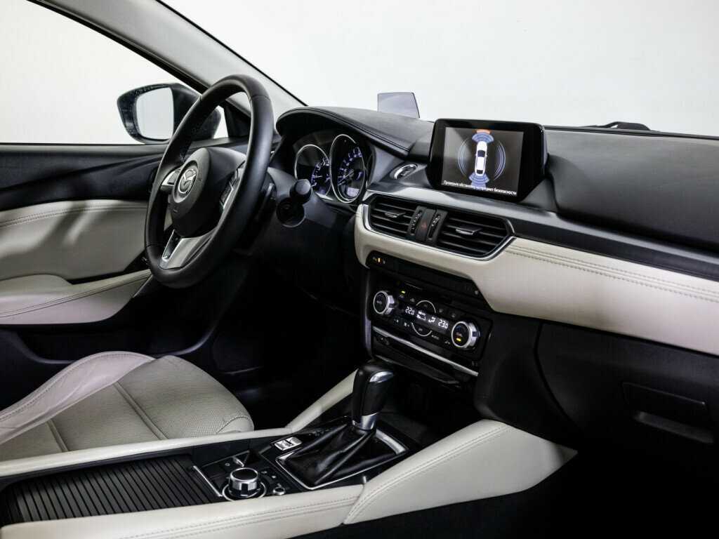 Купить Mazda 6 с пробегом. Фото: #9