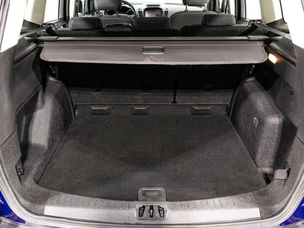 Купить Ford Kuga с пробегом. Фото: #14