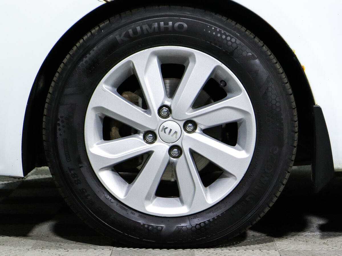 Купить Kia Rio с пробегом. Фото: #15