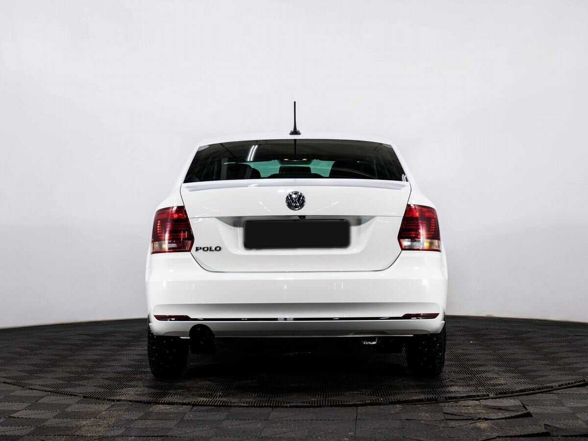 Купить Volkswagen Polo с пробегом. Фото: #4