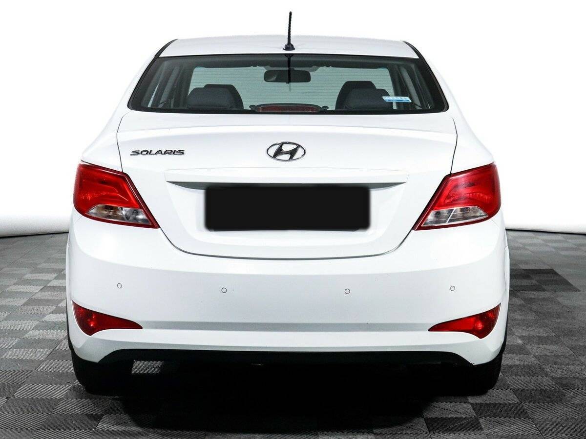 Купить Hyundai Solaris с пробегом. Фото: #5