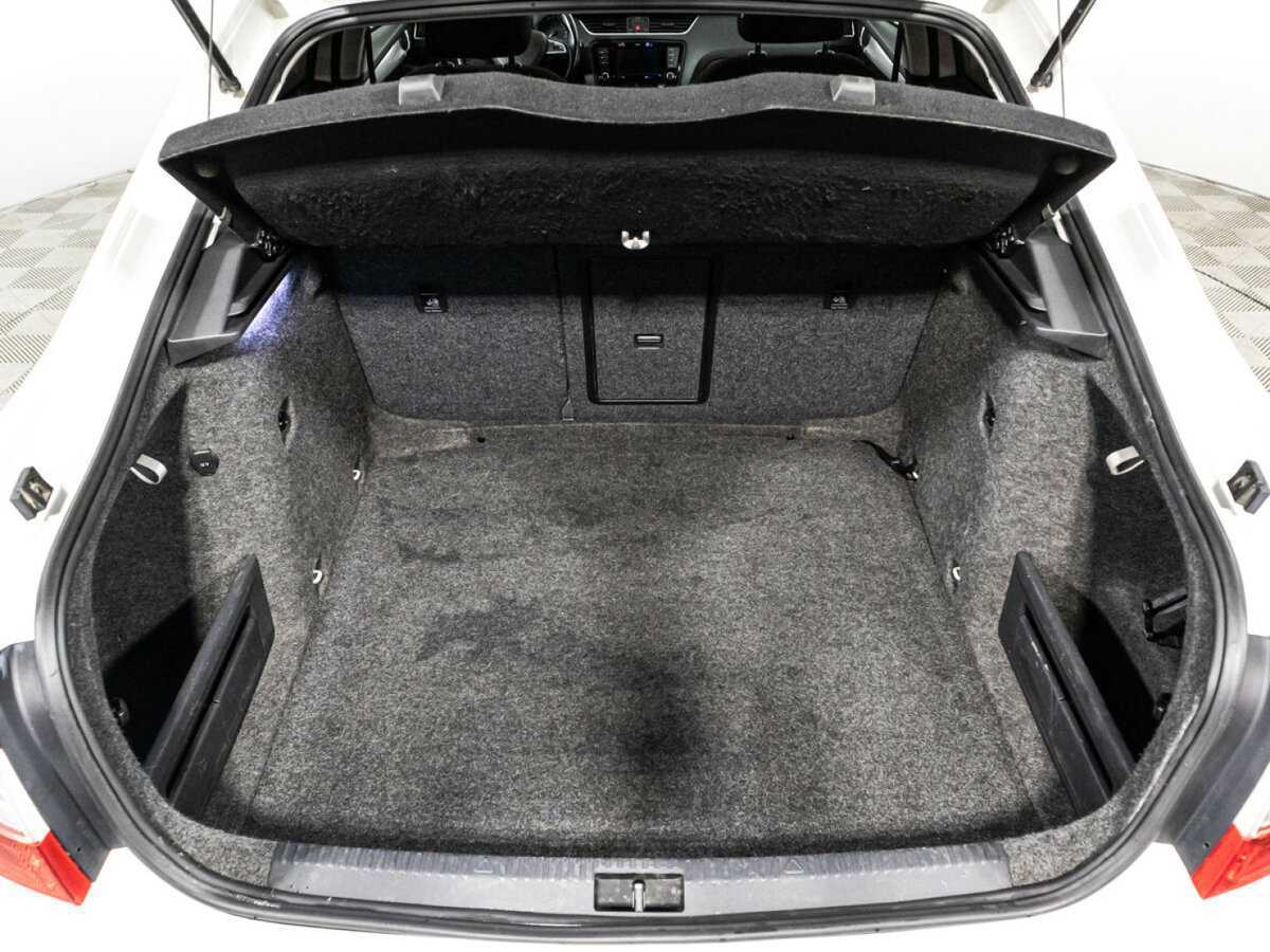 Купить Skoda Octavia с пробегом. Фото: #11