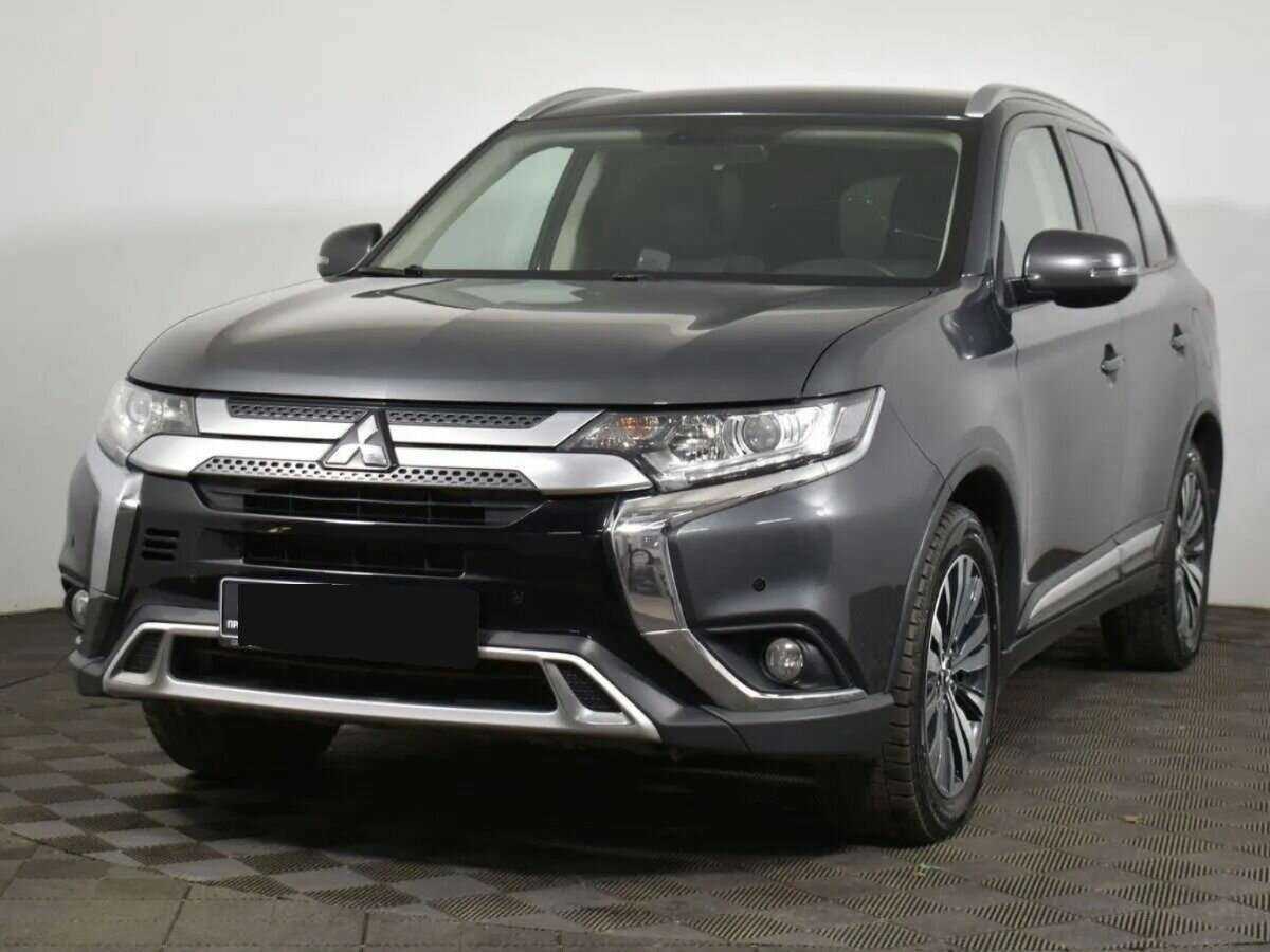Купить Mitsubishi Outlander с пробегом. Фото: #0