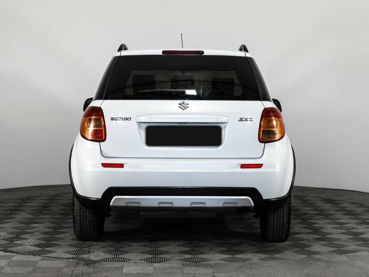 Купить Suzuki SX4 с пробегом. Фото: #5